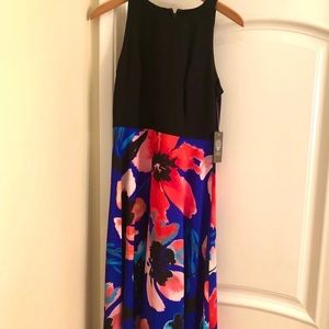NWT VINCE CAMUTO maxi dress
